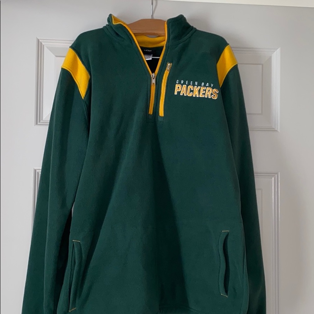 NWOT Youth Size 18 Green Bay Fleece